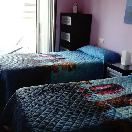 Atico Carihuela-parking Gratis-wifi Apartmán